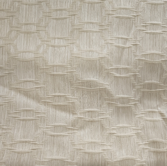 Four beautiful classic curtain panels - Picture 2 of 4